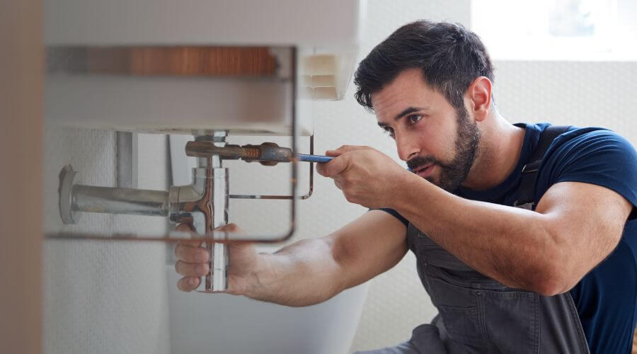 Sink pipe leak repair in Daleville, IN